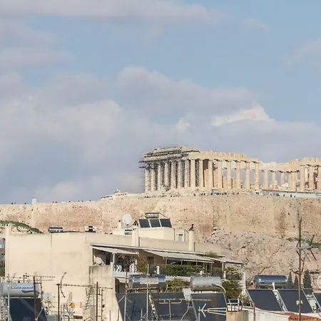 Urban Penthouse, Large Balconies & Acropolis View! *